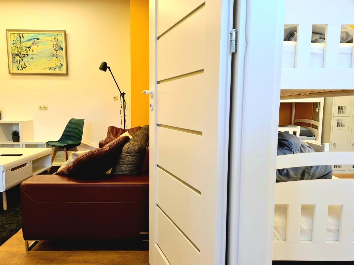Railway Bed Hostel كاوناس المظهر الخارجي الصورة